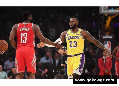 NBA最新战报：火箭队险胜湖人，哈登关键三分力挽狂澜